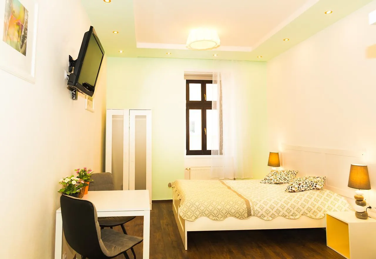 Cozy Central Studio Otel Prag